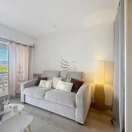 Appartement Cote B Terrasse Parking Fréjus